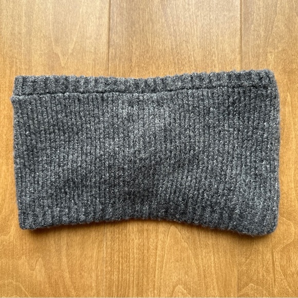 Universal Thread Gray Twist Knit Headband, Winter Outdoor Headband, One Size - Picture 8 of 16